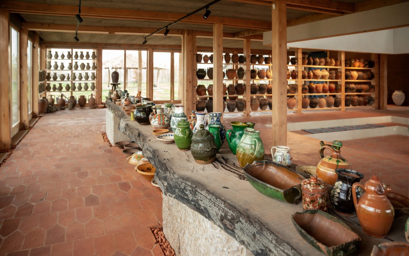 RO_MK_POR_Muzeul_Piscu