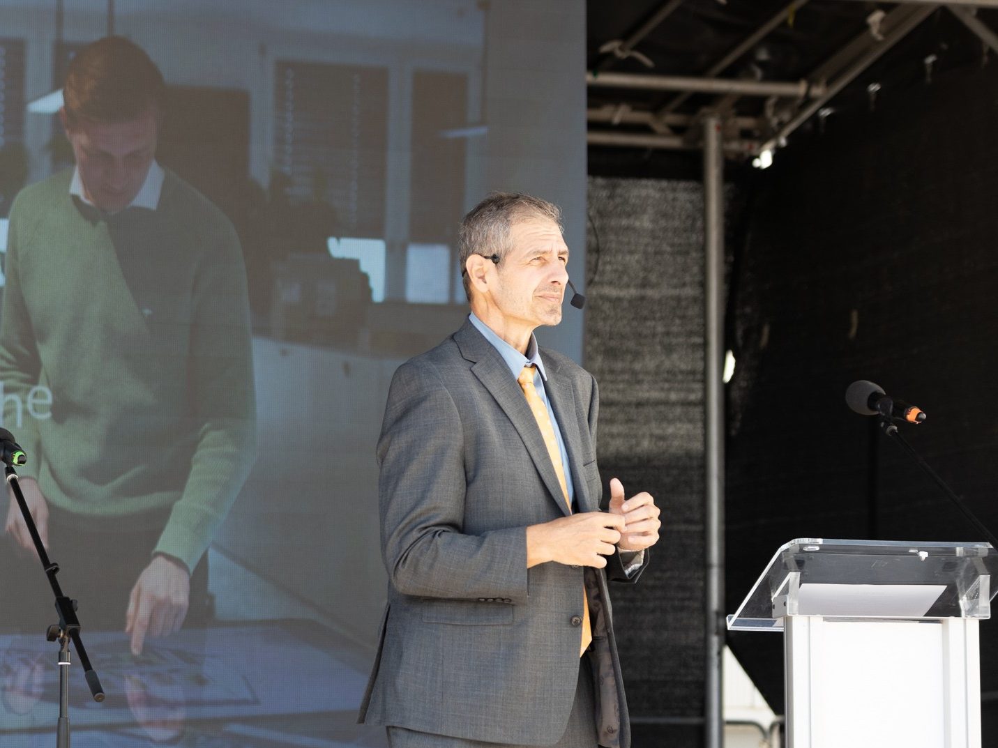 RO_MKT_Răzvan Boșomoiu