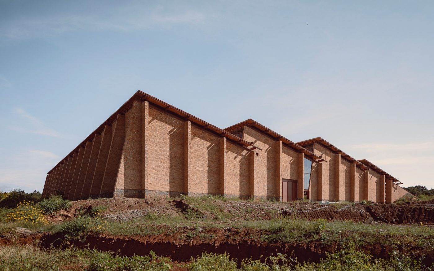 Warehouse and Offices in Jalisco Brick Award 26 Nominee Category Working together