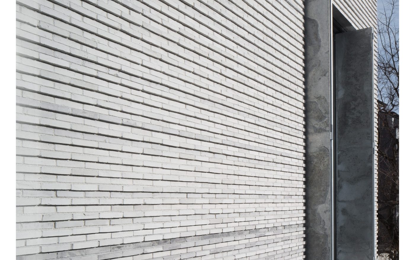 Kunstmuseum Basel extension, museum with clay block; Brick Award 2018 Grand Prize Winner; Christ & Gantenbein; Photo: Rory Gardiner