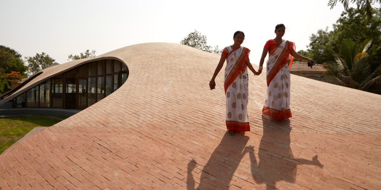 Gewinner Kategorie “Building outside the box”: Maya-Somaiya-Bibliothek 