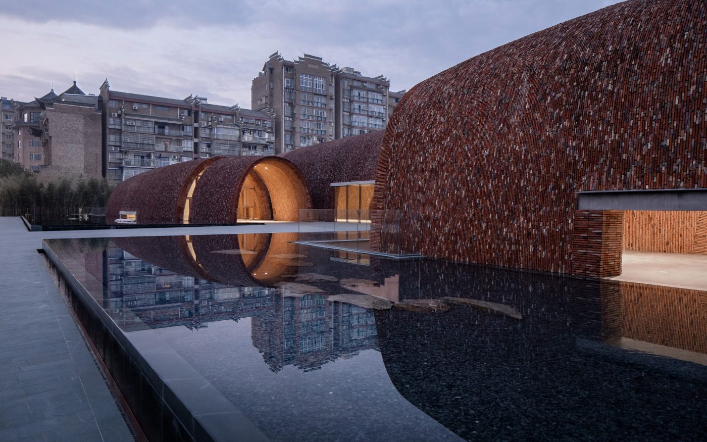 Nagroda Główna & Zwycięzca w kategorii “Sharing public spaces”: Jingdezhen Imperial Kiln Museum (China)