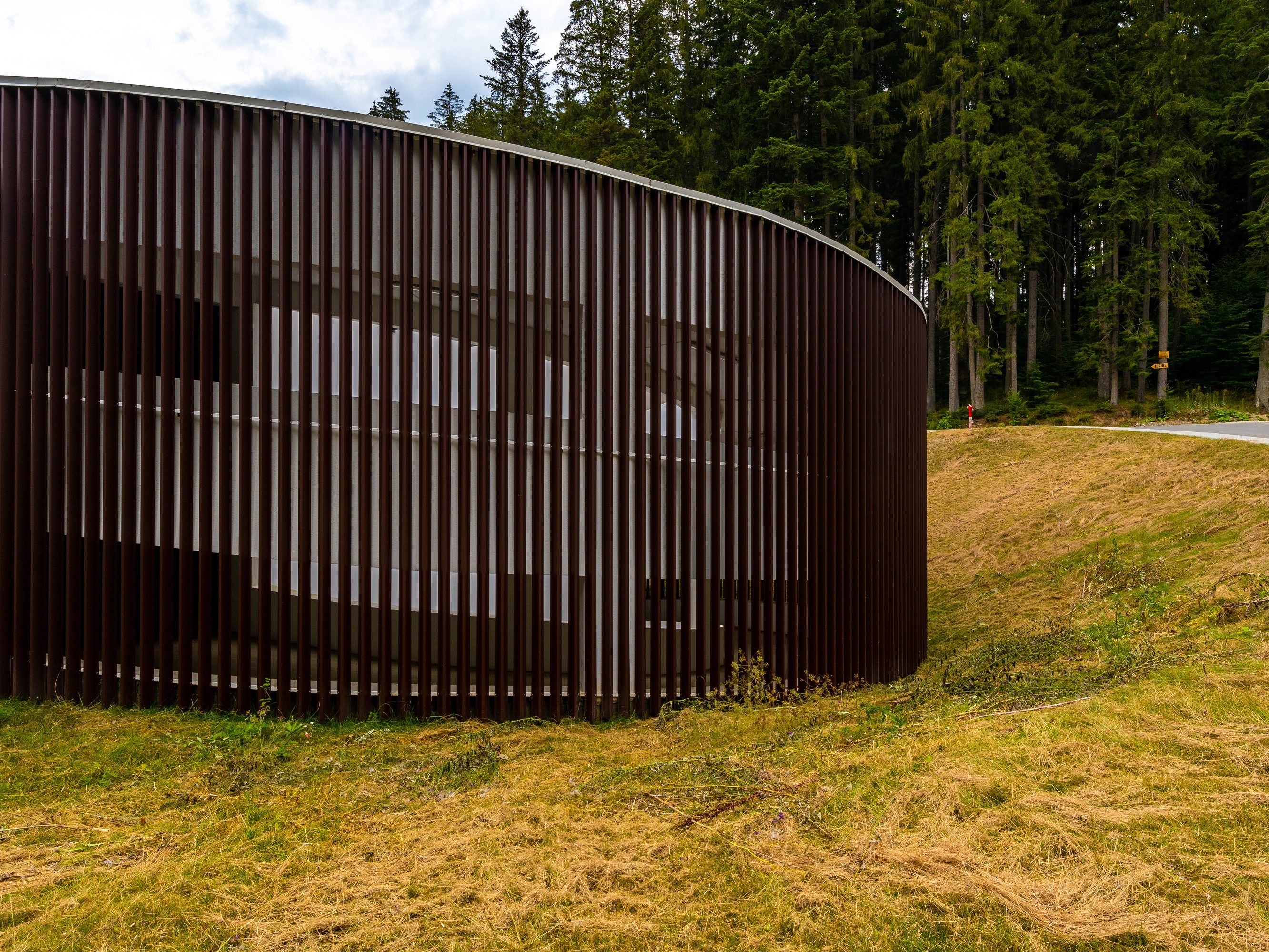 Predeal Parkings Brick Award 22 Cladiri publice cu scop educativ, cultural, pentru sanatate sau infrastructura