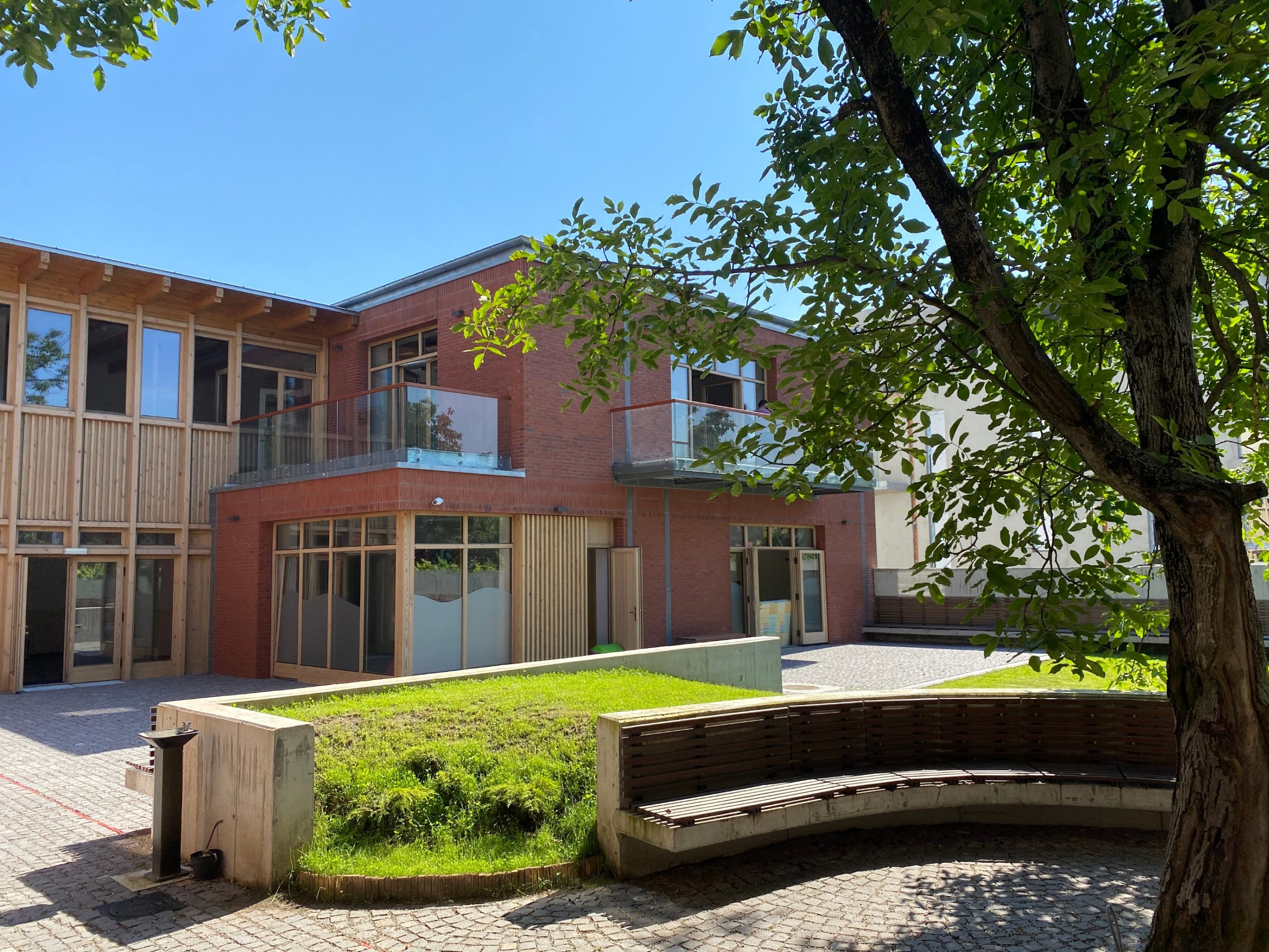 Caritas Brick Award 22 Cladiri publice - spatii de birouri