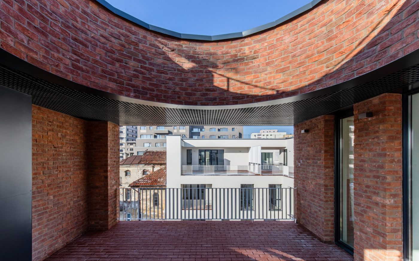 Badea Cartan Brick Award 22 Rezidential Multifamilial