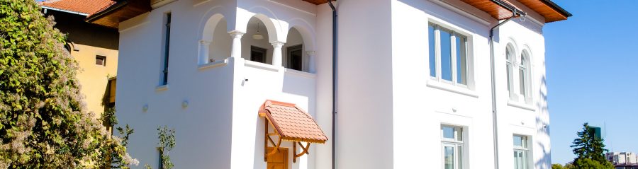 white house in brasov, tondach cedonia tiles