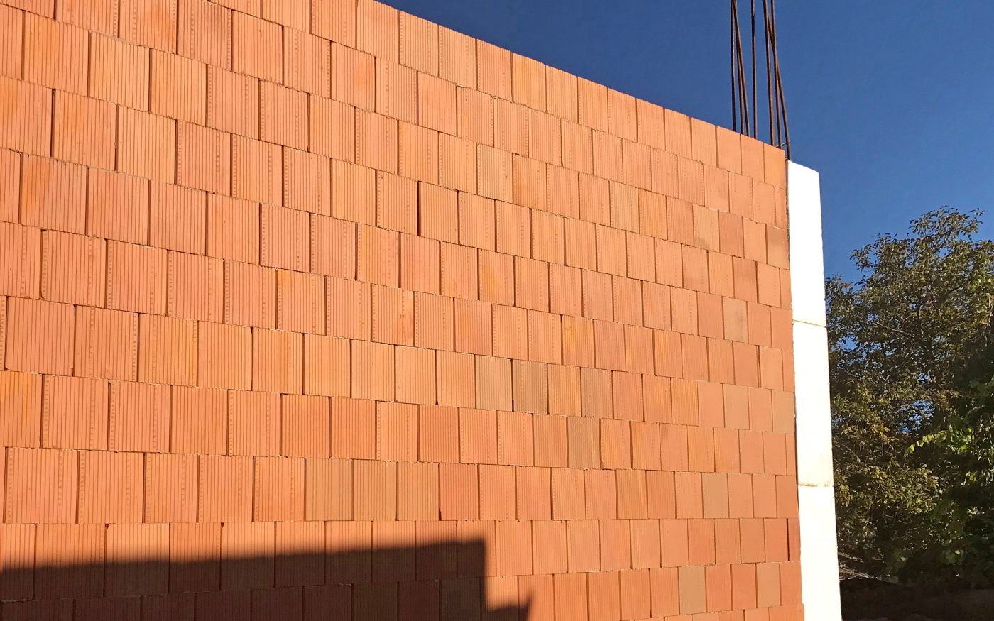 Santier Craiova – zidarie Porotherm Profi