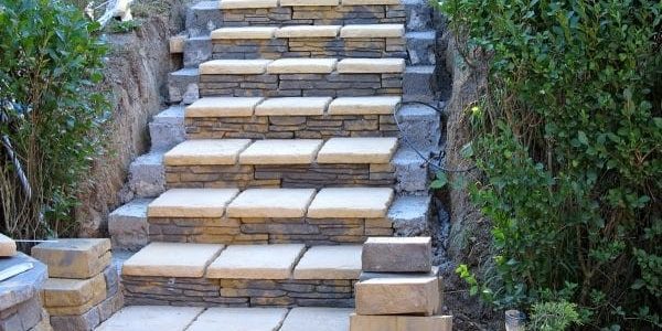 RO_PHO_SEM_realizarea-treptelor-de-grădină-06