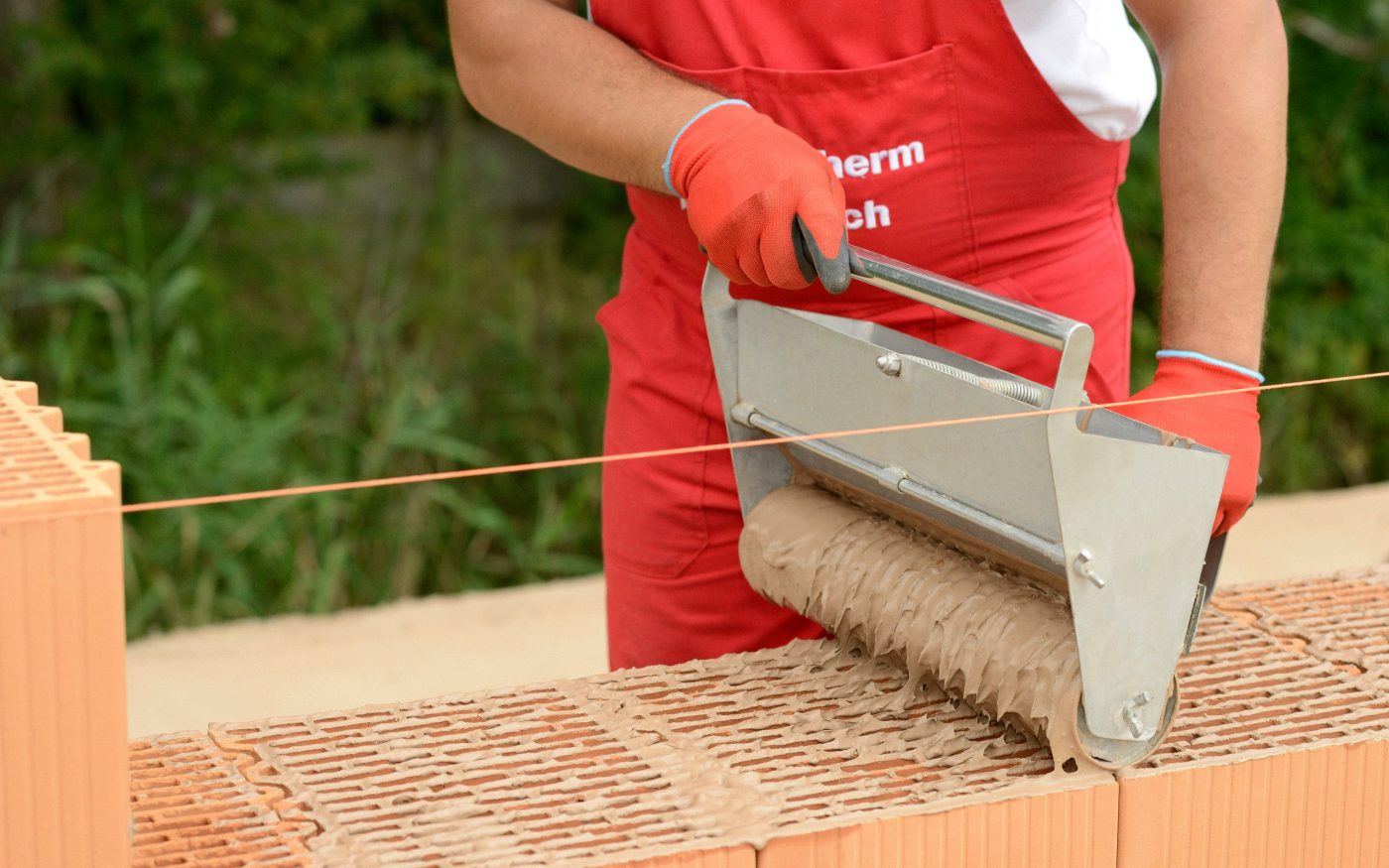 Punere in opera Porotherm Profi Mortar