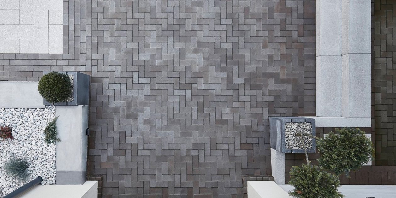 RO_MKT_SEM_Penter Dresden_brun antracit nuantat