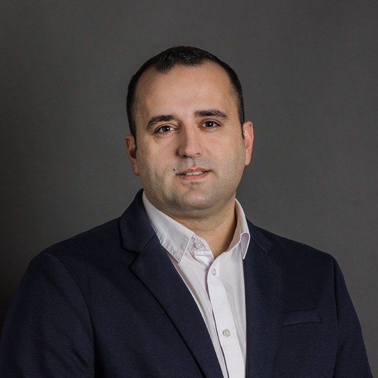 RO_MKT_PHO_Sebastian_Terpea