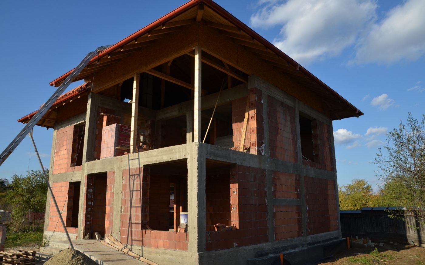 outside image of e4 house, construction